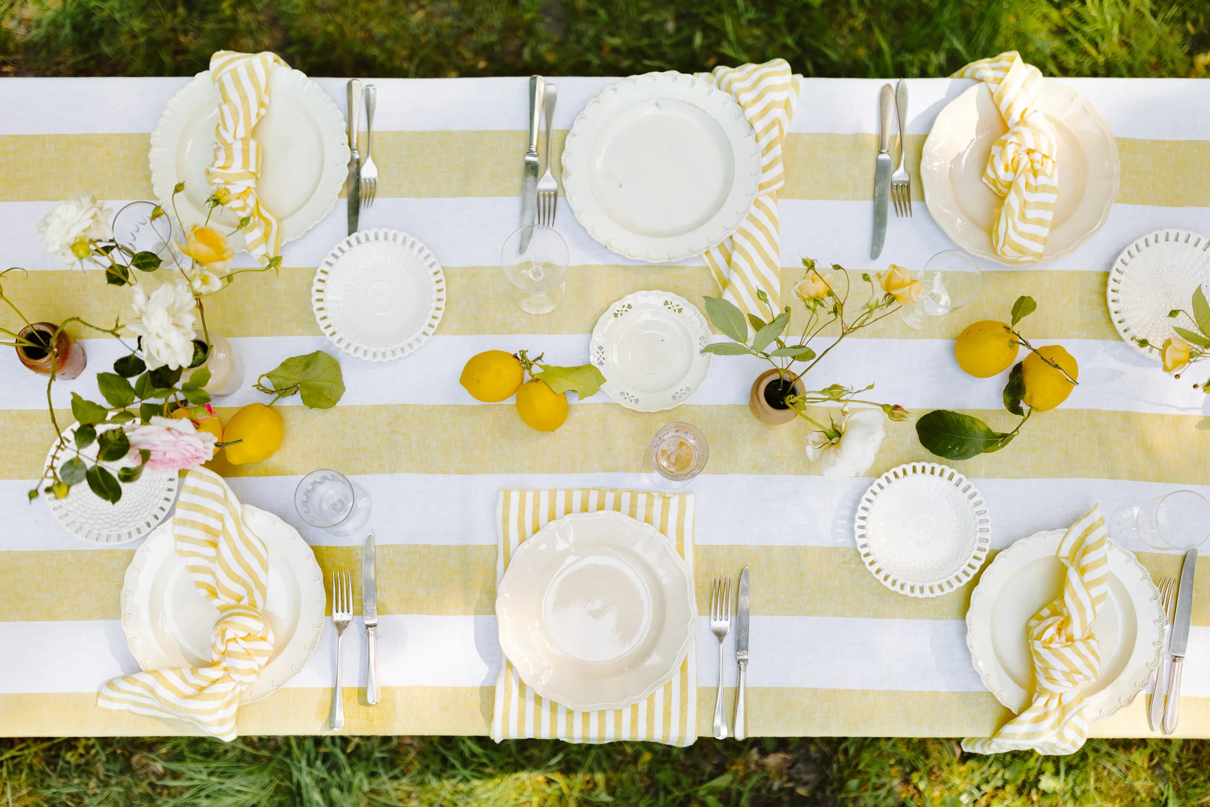 Style Your Summer Table With Lemons