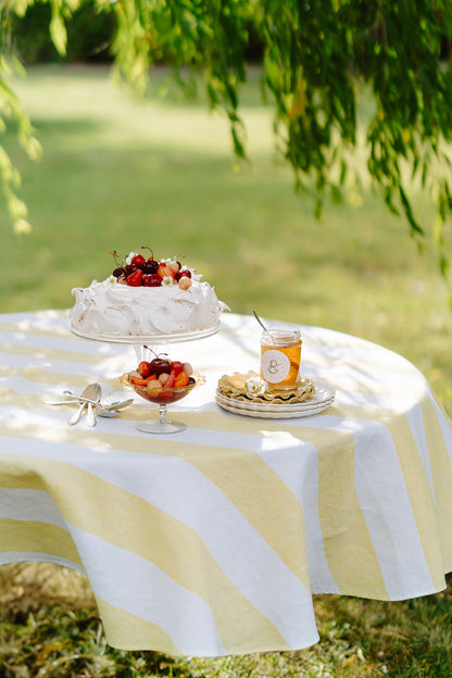 Lemon Grove Tablecloth - Round